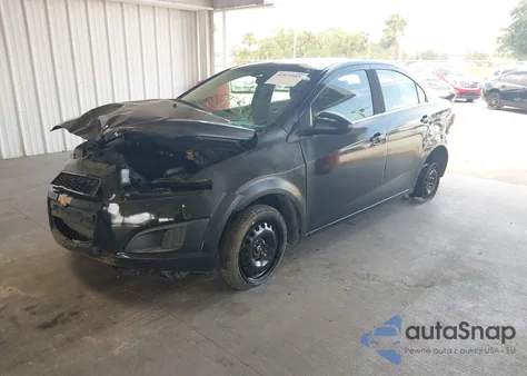 2014 Chevrolet Sonic Lt z USA, uszkodzony, nr VIN 1G1JC5SH7E4132502